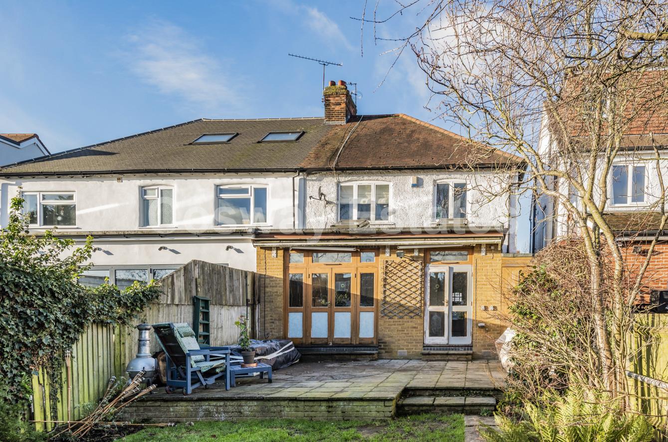 Sefton Avenue, Mill Hill